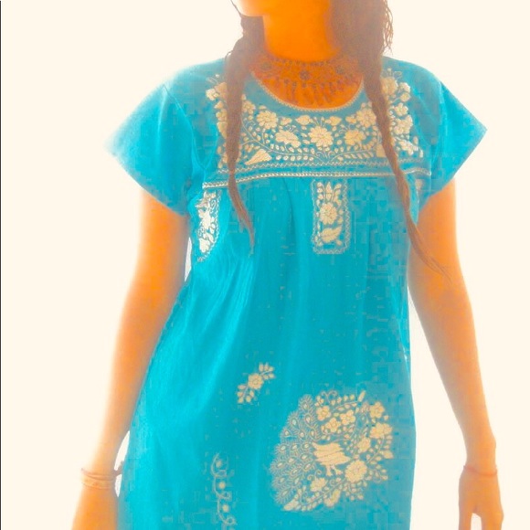 Mexican dress old gold embroidery - Picture 3 of 4